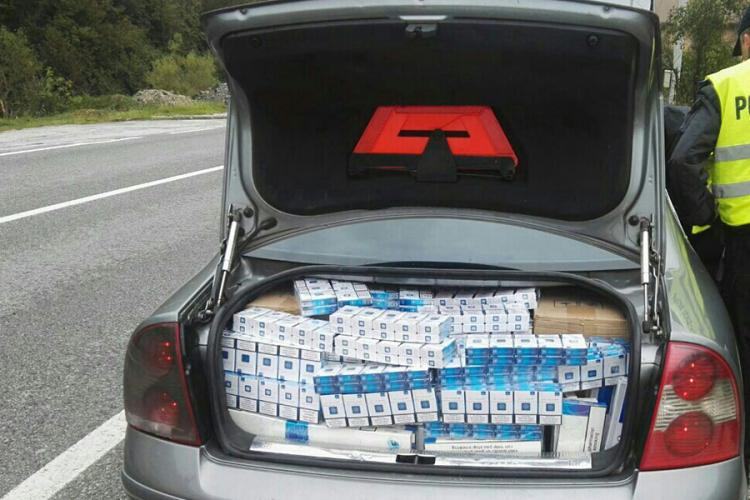 Spriječeno krijumčarenje 4.500 kutija cigareta