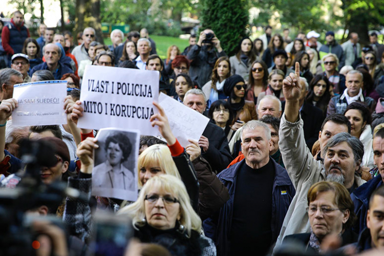Građani Sarajeva ponovo na ulici, traže ostavke