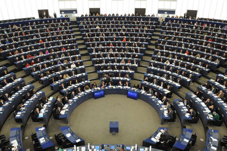 Evroposlanici: Evropska unija je cilj ruske propagande