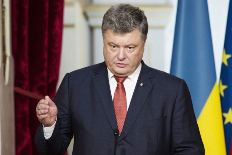 Porošenko Rusiji: Ko nam dođe s mačem, od mača će i poginuti