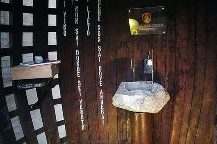 Otvorena prva fontana vina na svijetu