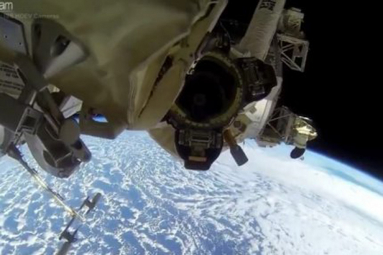 Kina sutra šalje dva astronauta u svemir