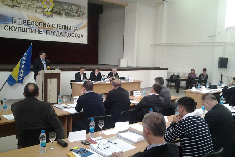 Akademci dominiraju dobojskom skupštinom