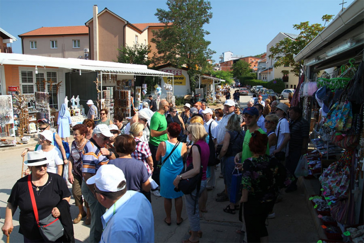 Turisti okupirali BiH
