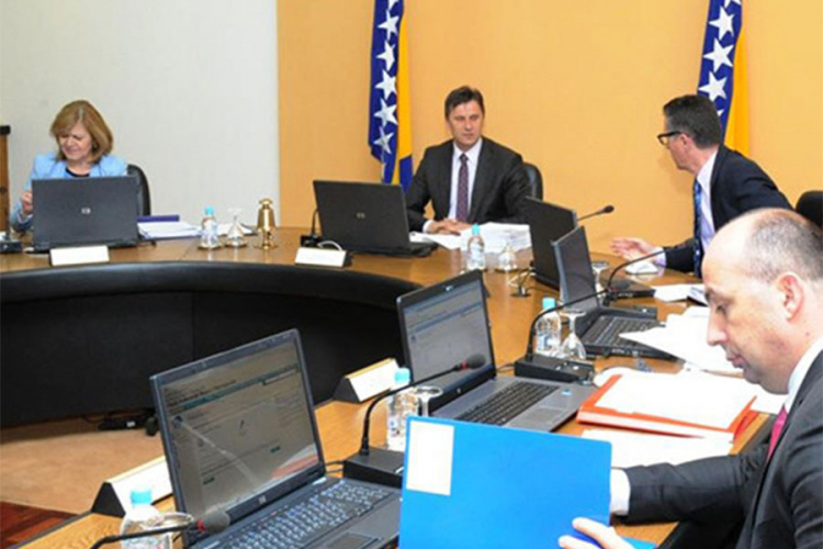 Nema plata za premijera i ministre u FBiH