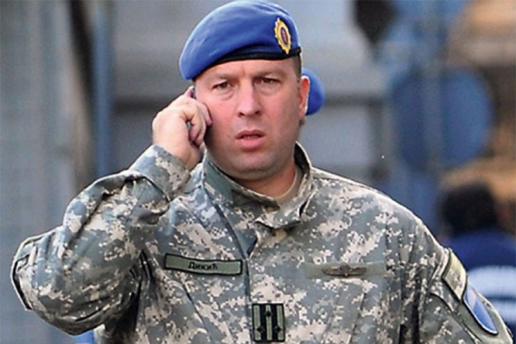 Dikiću pozlilo, pritvor za 14 državljana Srbije