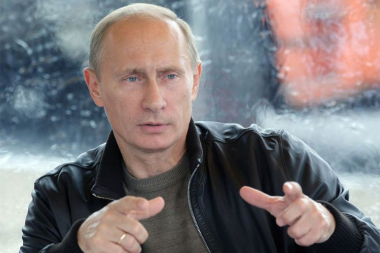 Putin očima društvenih mreža: Udara loptom sve što stigne (VIDEO)