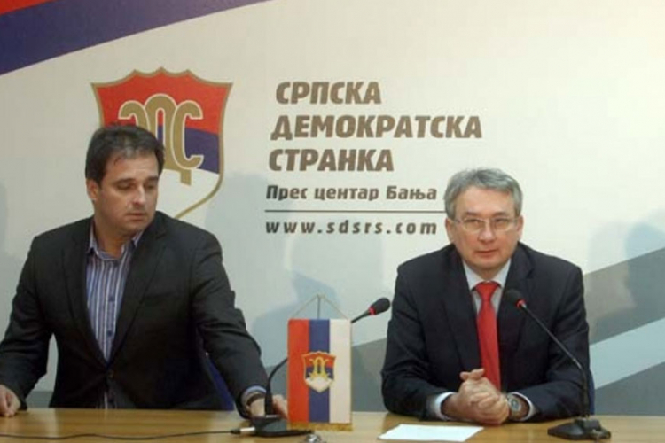 U nedjelju izbor novog predsjednika SDS-a