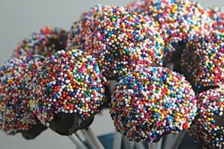 Pripremite Cake pops