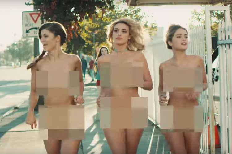 Golišave zvijezde Instagrama u novom spotu "Blink 182“ (VIDEO)