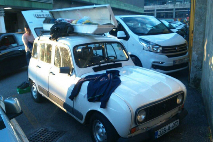 U Pariz i nazad reno "četvorkom"
