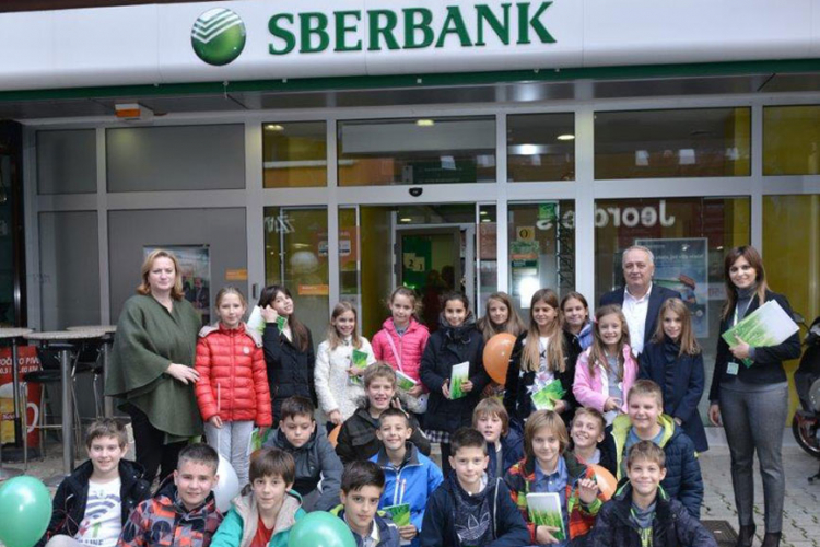 Učenici OŠ “Georgi S.Rakovski” posjetili Sberbank a.d. Banja Luka