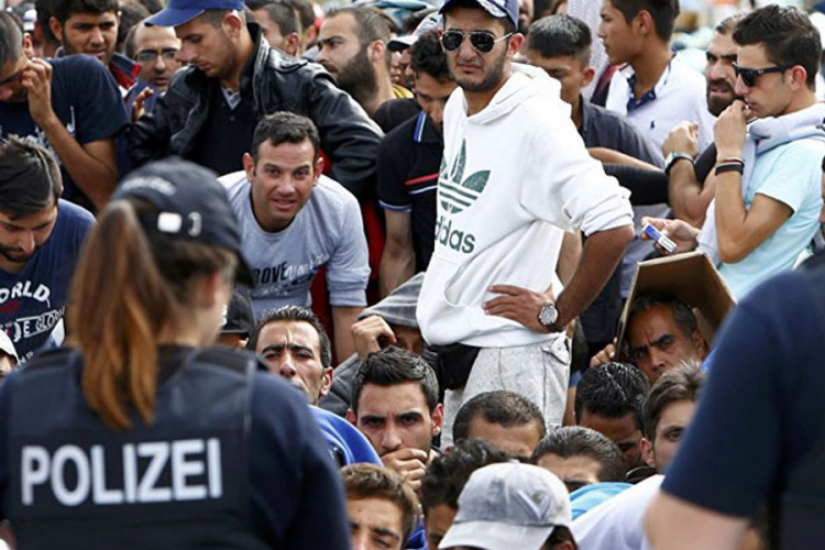 Kurc: Imigracija u Austriju i dalje previsoka