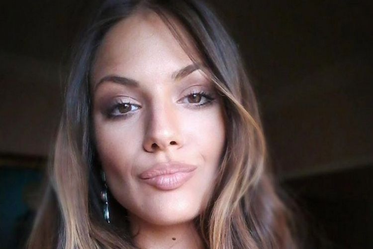 Ovako izgleda 20 godina stariji vjerenik kćerke Suzane Mančić (FOTO)