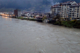 Vodostaj Drine opao, kiša ne prestaje