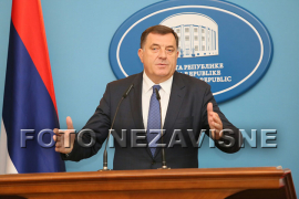 Dodik: Ne dolazi u obzir prekompozicija BiH koja zadire u teritoriju RS