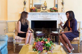 Da li je Mišel Obama haljinom poslala poruku Melaniji?