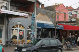 Lovac došao po hljeb, pa ranio pekara