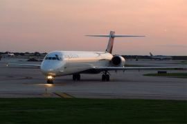 Znate li zašto putnici aplaudiraju kada avion sleti?