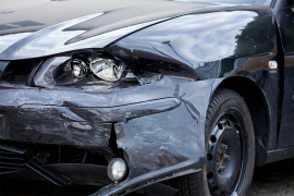 Poginula osoba u sudaru kamiona i automobila