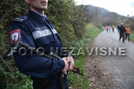 Banjaluka: Policiji prijavljeno da se na Banj brdu nalazi naoružana ...