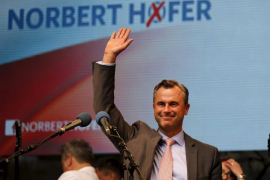 Hofer: Ako pobijedim, moguće referendum o članstvu u EU