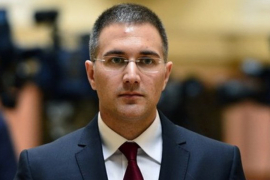 Stefanović: Uhapšeno 11 pripadnika najjače kriminalne grupe u ...