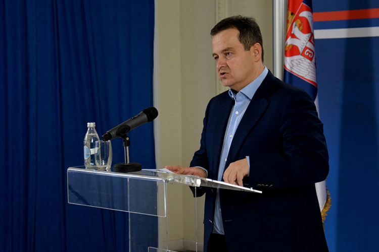 Dačić: Nemam informacije da će Vučić podneti ostavku u Birou