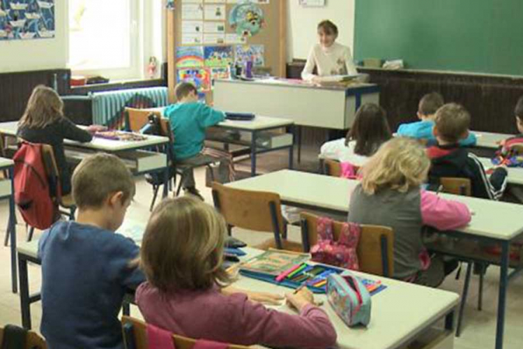 U školskim klupama sve manje djece