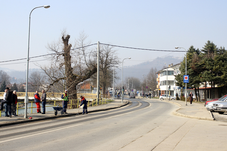 Građani Čelinca: Drhtalo je tlo kao 69-te u Banjaluci