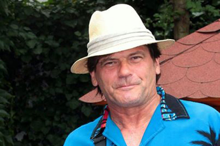 Znate li kako izgleda brat Zdravka Čolića (FOTO)