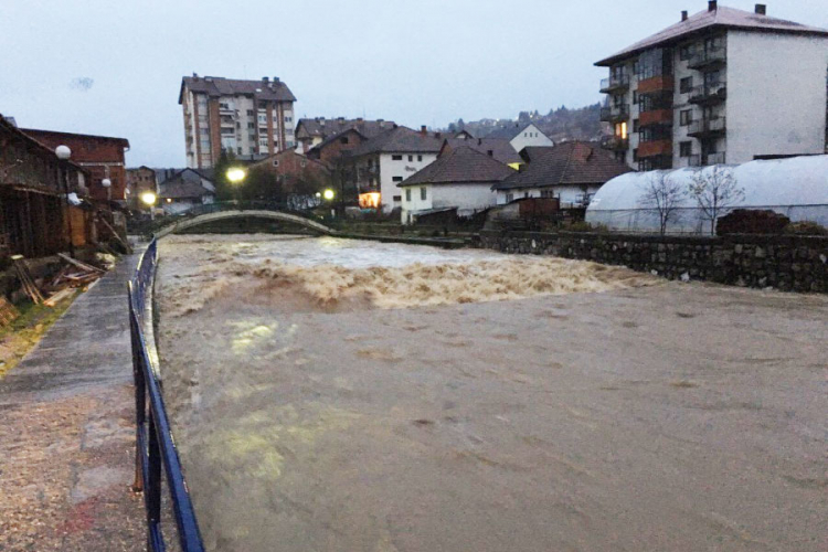 U Rožajama proglašena vanredna situacija
