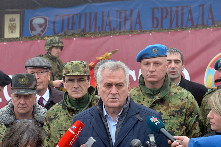 Nikolić: Srbe da niko ne dira i da nikome ne smetaju