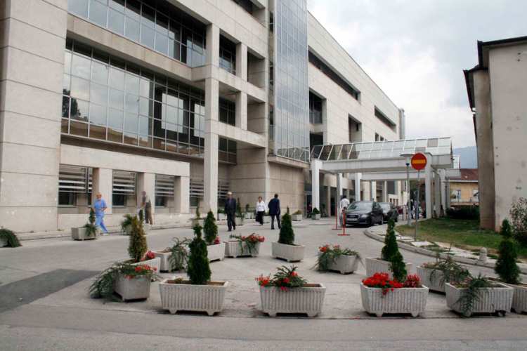 Bolnica u Sarajevu na zlatnike spiskala 100.000 KM