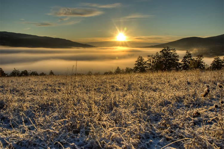 Sunčano sa mrazom, temperatura do sedam stepeni