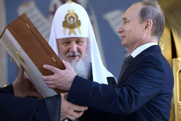 Putin odlikovao patrijarha Kirila za zasluge prema otadžbini