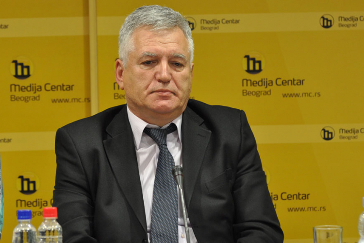 Zoran Avramović: Još se pitamo čiji je koji pisac