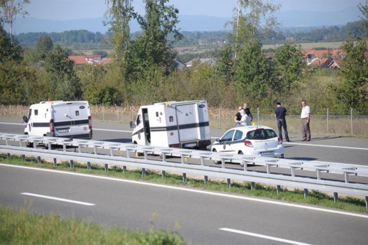 Banka naplatila opljačkan novac na auto-putu Banjaluka-Gradiška