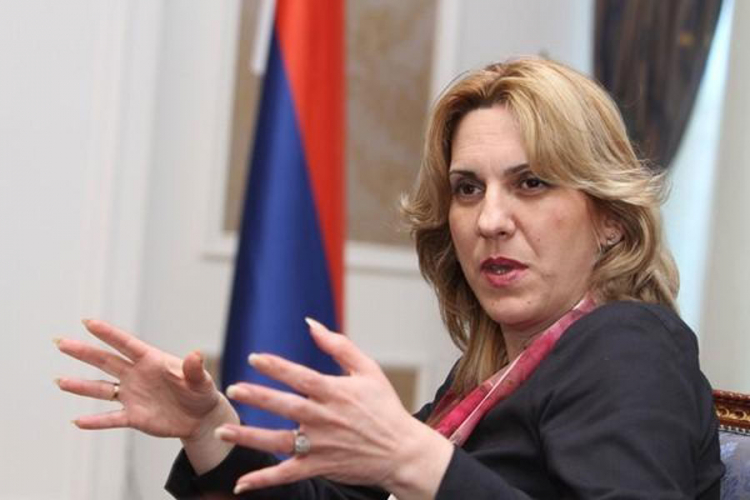 Cvijanović: Za razliku od Šarovića i lažljivog SDS-a Vlada ne obmanjuje građane