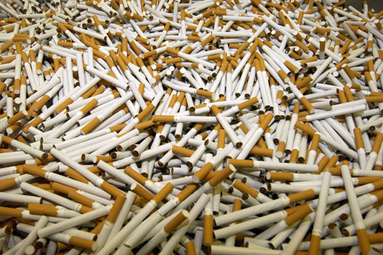 Zaplijenjeno 1.377 kutija cigareta