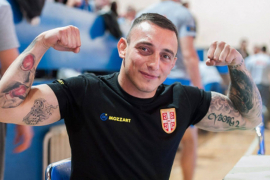 Stravična povreda srpskog MMA borca (VIDEO)