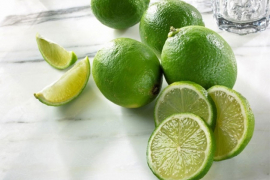 Blagodati citrusa - limeta ublažava glavobolju