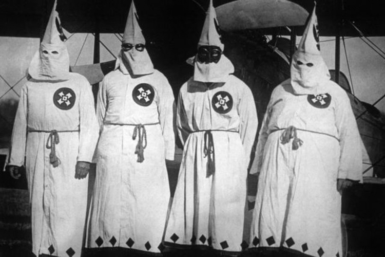 AFP: Tramp je pobijedio, KKK se nada novom usponu