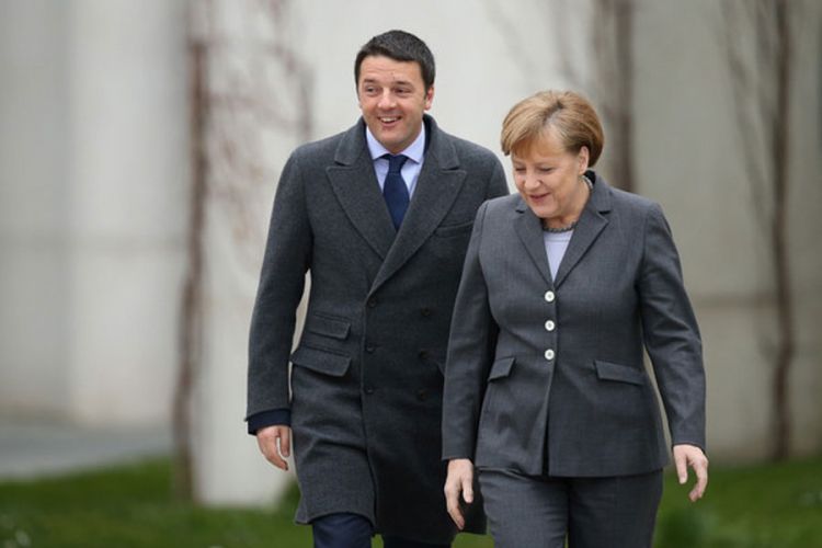 Merkel: Tužna sam što su odbačene Rencijeve reforme