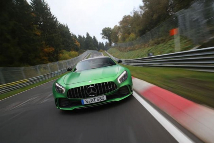 Mercedes-AMG GT R 7 minuta 10,9 sekundi na "Zelenom paklu" (VIDEO)