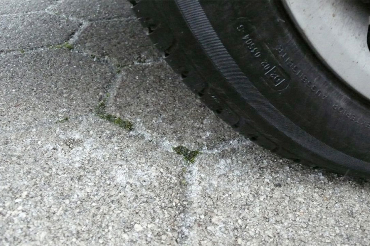 Vozači oprez: Poledica na putu