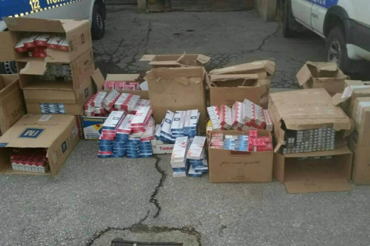 Jezero: Zaplijenjene velike količine cigareta, trojica uhapšena (FOTO)