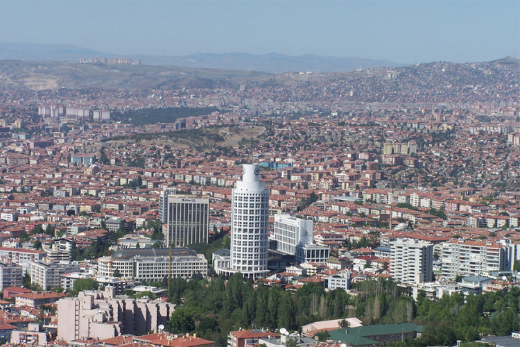 Ankara gradi šatorsko naselje za izbjeglice iz Alepa