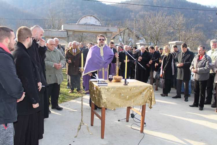 Služen parastos za 109 Srba u Bjelovcu