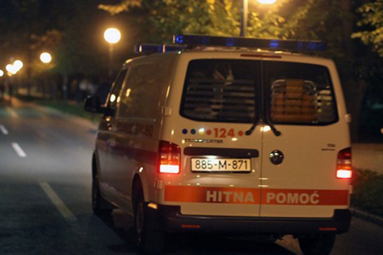Cazin: Preminuo pješak povrijeđen u udesu